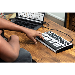 MPK MINI 3WH