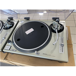 Technics SL-1200MK2