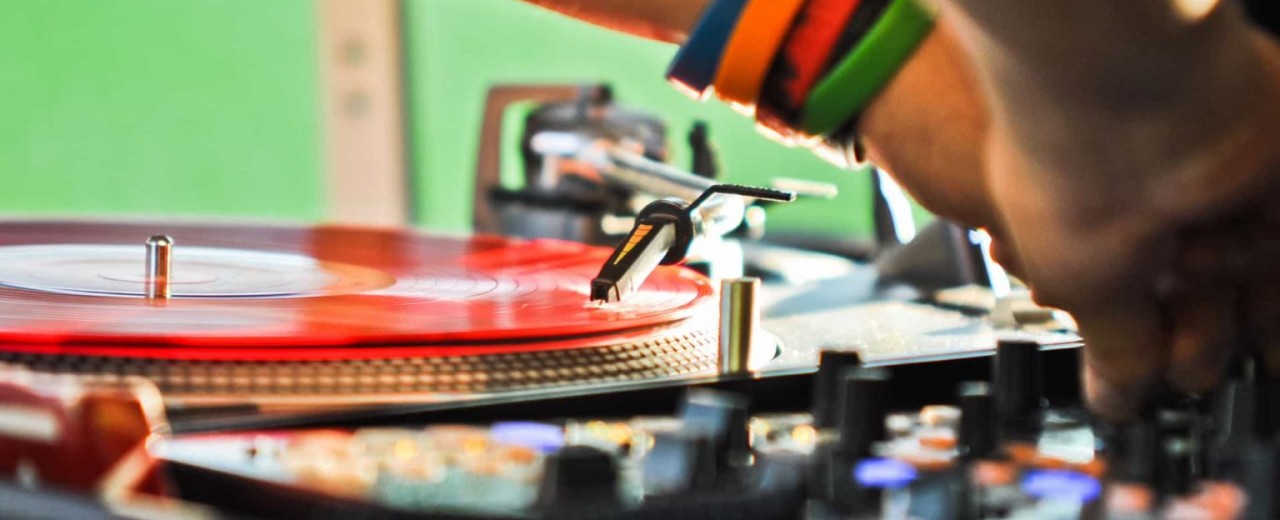 Les 5 astuces des DJ pour se préparer avant un Set